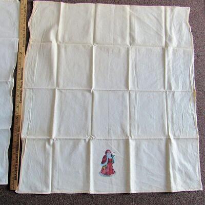 Two Large Kitchen Towels, Christmas Theme, Read Description
