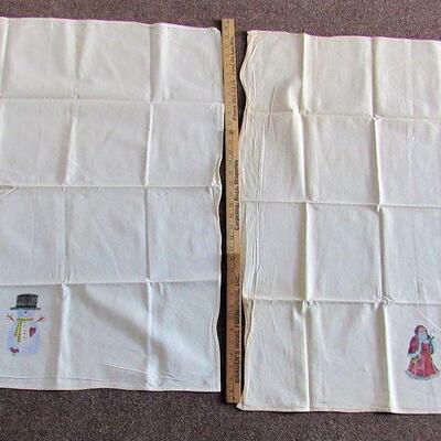 Two Large Kitchen Towels, Christmas Theme, Read Description
