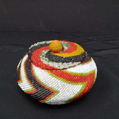 Bead Basket with Lid