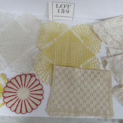 Lot of Nice Vintage Fancywork and Potholders