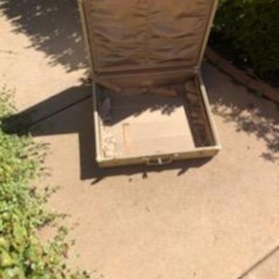 Vintage suit case