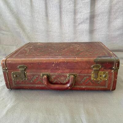 AA  VINTAGE HAND TOOLED REDDISH LEATHER SUITCASE AZTEC CALENDAR