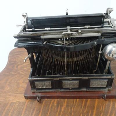 Lot 1 Antique Smith Premier No. 1 Typewriter