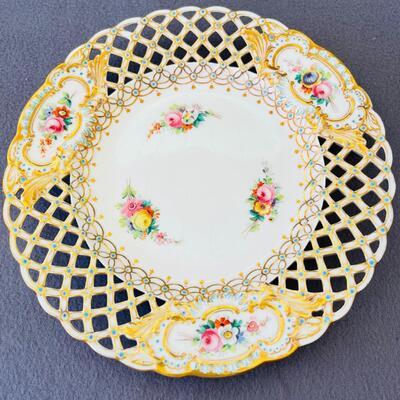 AA  ANTIQUE DRESDEN PIERCED BORDER DECORATIVE PLATES GOLD TRIM FLORAL MOTIF