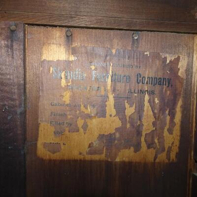 LOT 14 Skandia Furniture Convertible Antique Dresser Desk