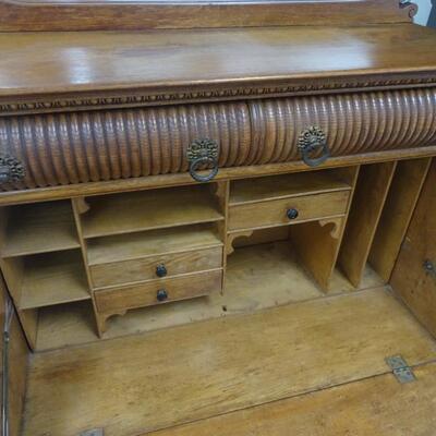 LOT 14 Skandia Furniture Convertible Antique Dresser Desk