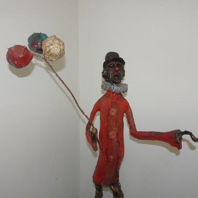 LOT 16 Vintage J. Pena Wire and Resin Sculpture Clown