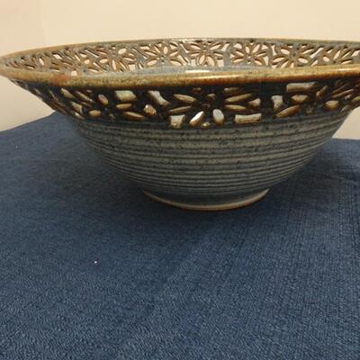LOT 18. Vintage Pottery