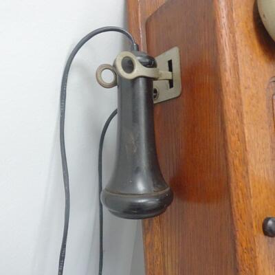 LOT 23 VINTAGE WALL PHONE