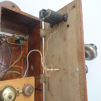 LOT 23 VINTAGE WALL PHONE