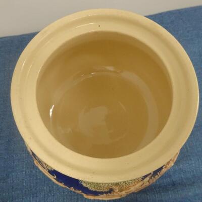 LOT 26. CHARIOT CARRIAGE ETCHED MARBLE ASHTRAY & HUNT SCENE TOBACCO JAR