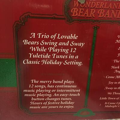 Christmas Wonderland Bear Band Musical Swing Sway Music WORKS In box!