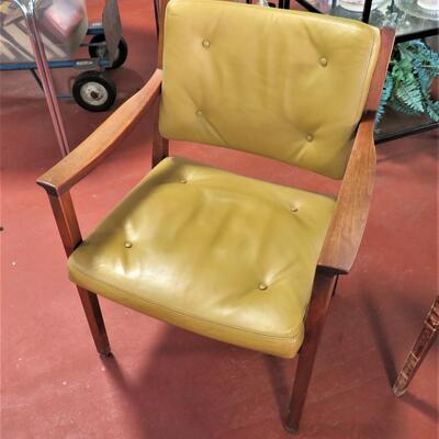 MCM GunLocke Chair Armchair Mid Century Walnut wood & Leather