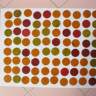 MS 80 Bakelite Tiddledy Winks Tokens Discs 7/8"