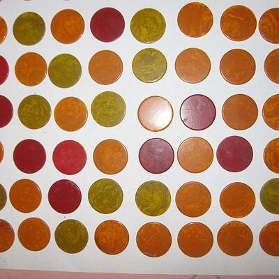 MS 80 Bakelite Tiddledy Winks Tokens Discs 7/8"