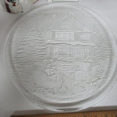 Large Christmas Serving Tray and Pfaltzgraff Mug