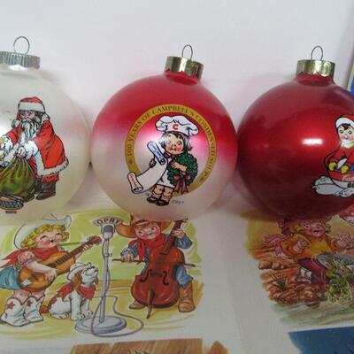 1991 Campbell's Soup Calendar With Postcards and 4 Glass Christmas Ornaments