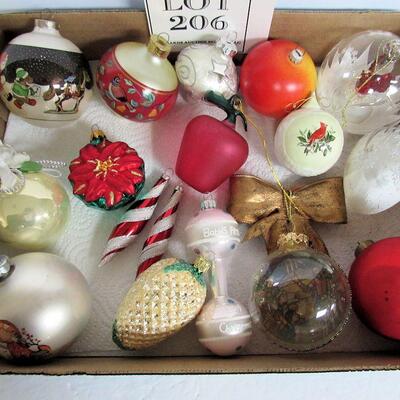 Lot of Misc Christmas Ornaments, Contemporary