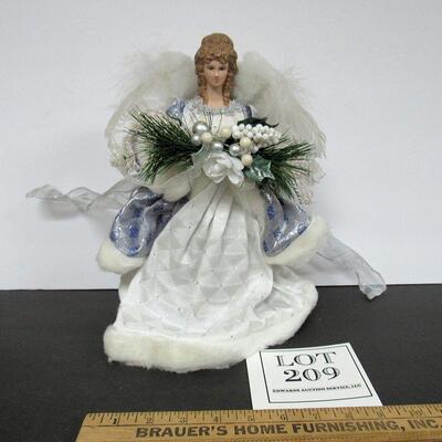 Pretty Angel Christmas Tree Topper