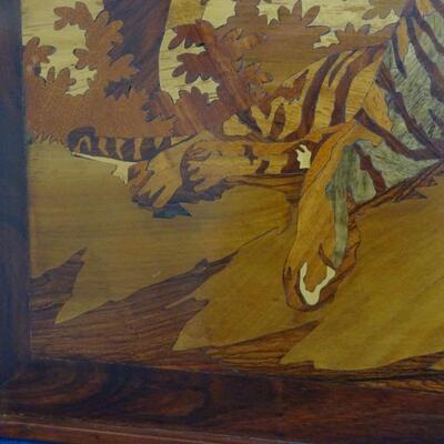 LOT 33.  INLAY WOOD TIGER ART