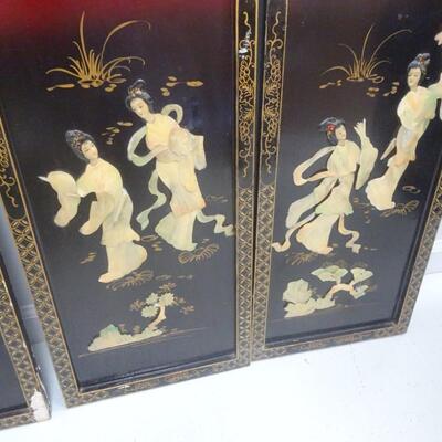 LOT 36. FOUR VINTAGE CHINESE WALL PANELS WITH MOTHER OF PEARL
