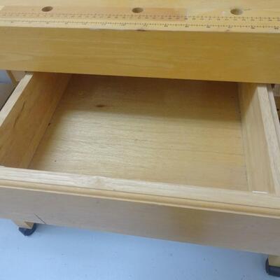 LOT 49. WHITE GATE WOODWORKING WORK BENCH WITH TWO WOOD VISES