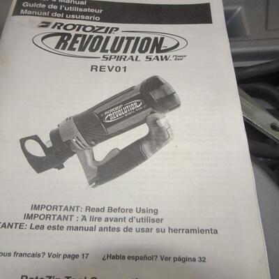 LOT 52. ROTO ZIP TOOL