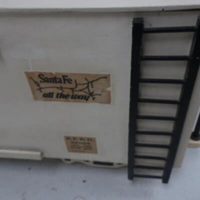LOT 73  LARGE WOOD SANTA FE RAILROAD CAR TOY BOX