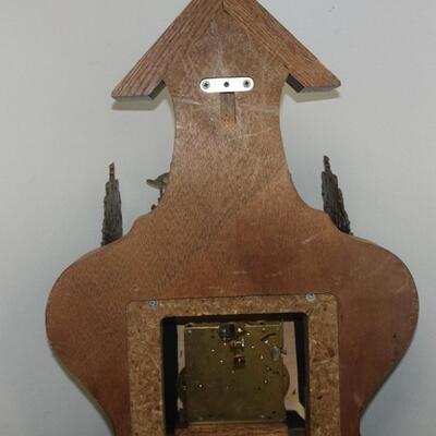 LOT # 999 VINTAGE NU ELCK SYN SIN WALL CLOCK