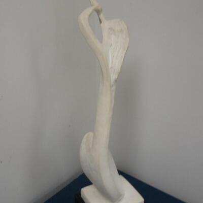LOT # 998. VINTAGE AUSTIN PRODUCTS HORN BLOWER FIGURINE