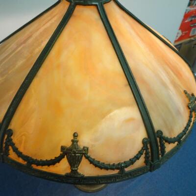 LOT 80 ANTIQUE SLAG PANEL LAMP