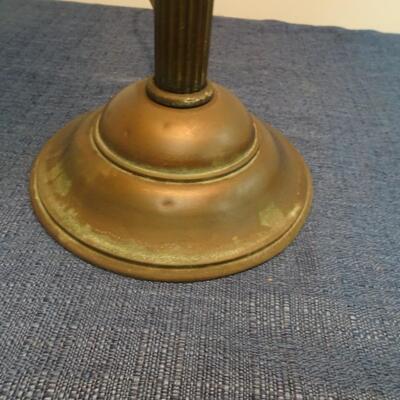 LOT 80 ANTIQUE SLAG PANEL LAMP