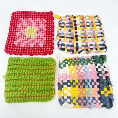 HANDMADE COLORFUL HOT PADS