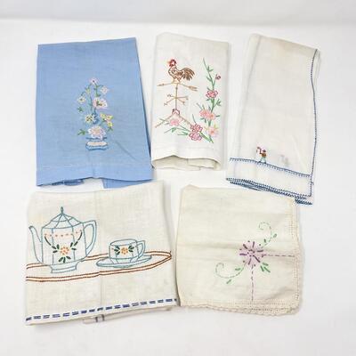 VINTAGE EMBROIDERED LINENS LOT