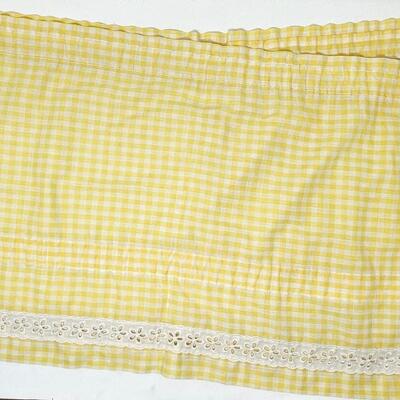 YELLOW GINGHAM CAFE CURTAINS (2)
