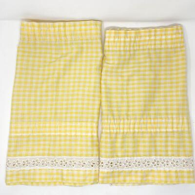 YELLOW GINGHAM CAFE CURTAINS (2)