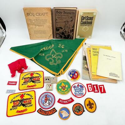 VINTAGE BOY & GIRL SCOUTS OF AMERICA LOT