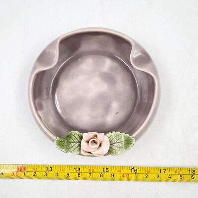HANDMADE POTTERY 4.5â€ ASHTRAY W/ROSE - SIGNED â€œDORISâ€