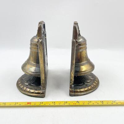 1974 LIBERTY BELL METAL BOOKENDS