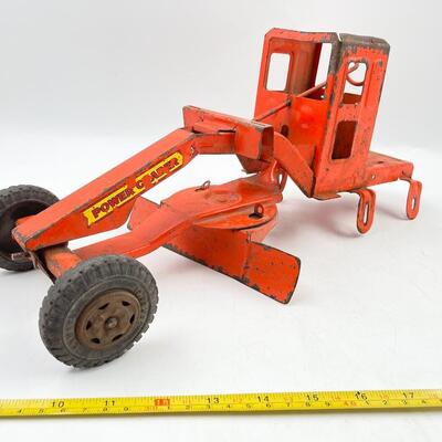 VINTAGE METAL TOY TRUCK PARTS & PIECES LOT - STRUCTO, TONKA, LUMAR