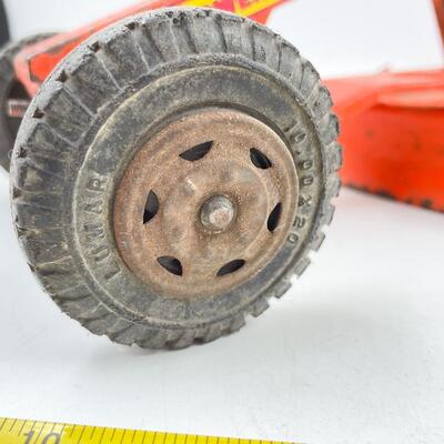 VINTAGE METAL TOY TRUCK PARTS & PIECES LOT - STRUCTO, TONKA, LUMAR