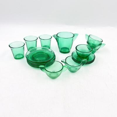 VINTAGE MINI GREEN GLASS DISHES SET