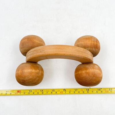 7â€ WOODEN TOY CAR