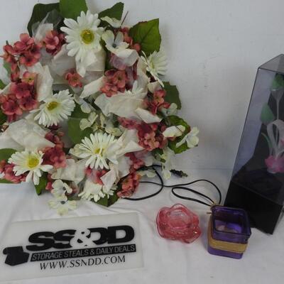 4 pc Decor, Flower Wreath, Music Box, Candle Holder