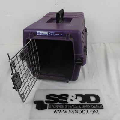 Purple Petmate Deluxe Pet Porter Jr. - Small Pet Travel Kennel |  EstateSales.org