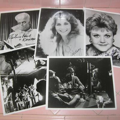 MS 5 Publicity Photos Signed Lansbury Wagner Starship Twilight Zone Kanamit Signed Autograph