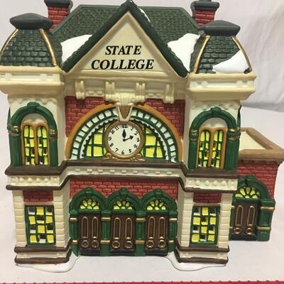 Vintage O'Well Village Lighted State College 1997 Limited Edition Christmas-