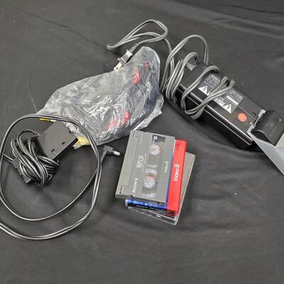 SONY Handycam CCD-TR5 & Case