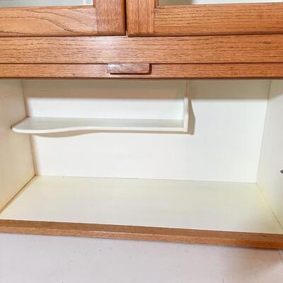ANTIQUE HOOSIER KITCHEN CABINET