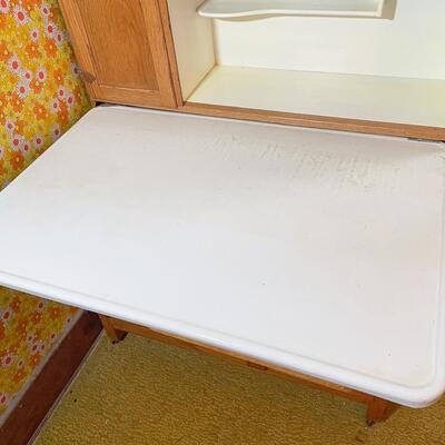 ANTIQUE HOOSIER KITCHEN CABINET